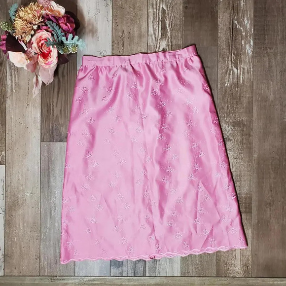 Vintage Embroidered Silky Zip Back Easter Maxi Skirt Pink Size 10 NWOT - Picture 1 of 16